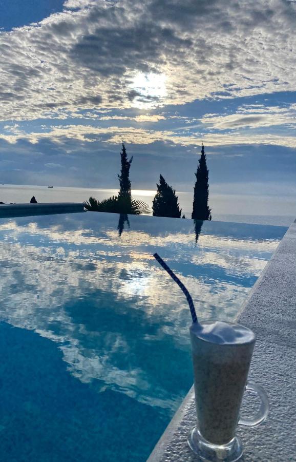 Villa Lovran - 150M To The Beach - Infinity Pool - Incredible Sea View - Fitness Room Екстер'єр фото
