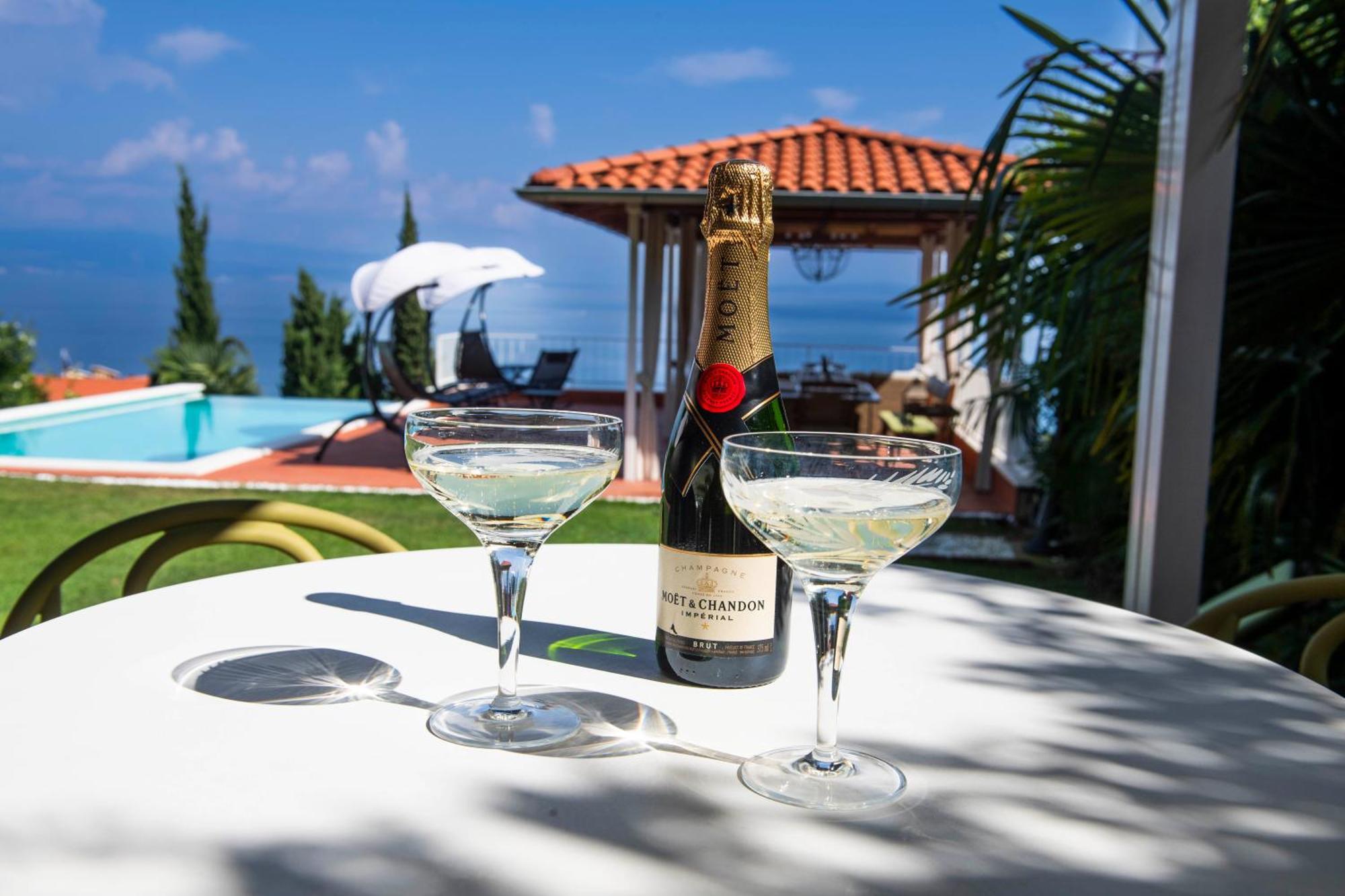 Villa Lovran - 150M To The Beach - Infinity Pool - Incredible Sea View - Fitness Room Екстер'єр фото