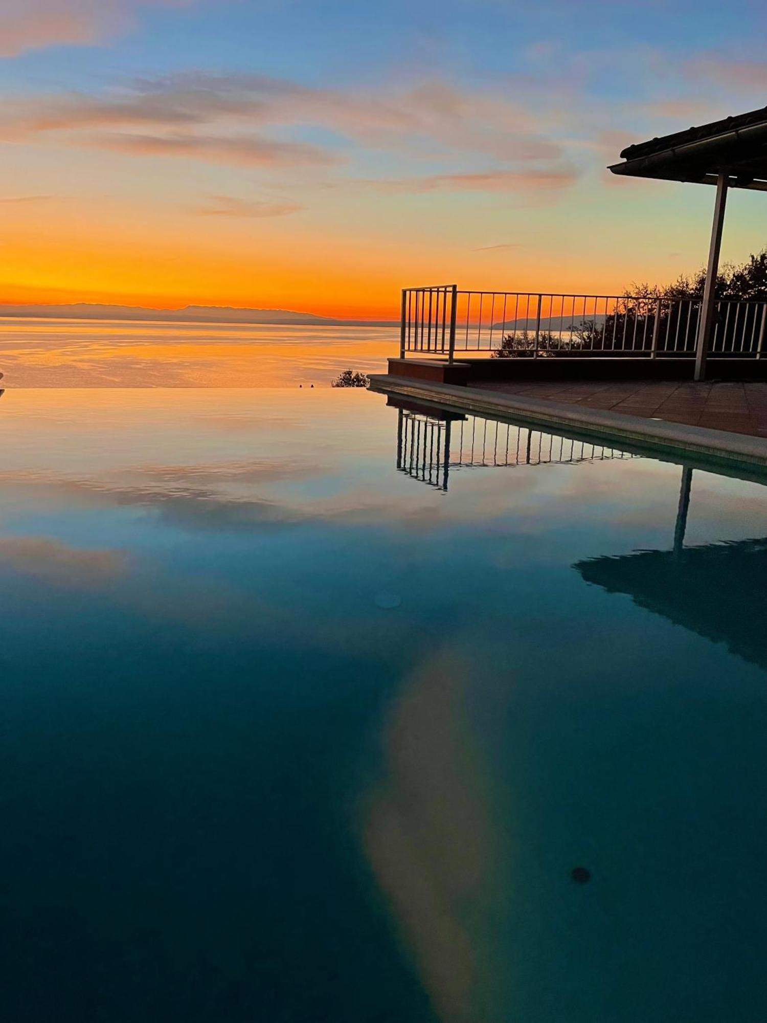Villa Lovran - 150M To The Beach - Infinity Pool - Incredible Sea View - Fitness Room Екстер'єр фото